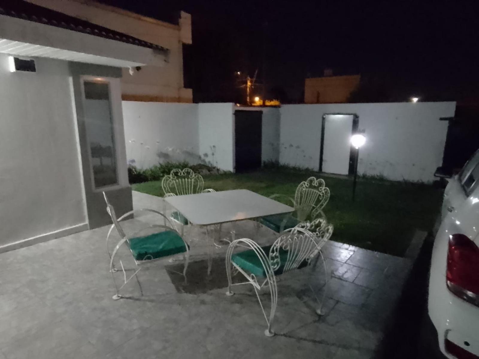 La Laguna - Casa Familiar A 5 Cuadras De La Playa. Puerto Madryn